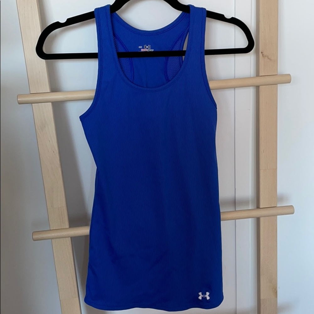 Under Armour fitted tank